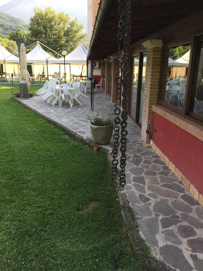 Hotel River Civitella Roveto Eksteriør bilde