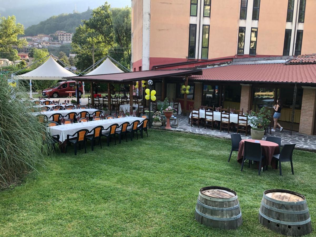 Hotel River Civitella Roveto Eksteriør bilde