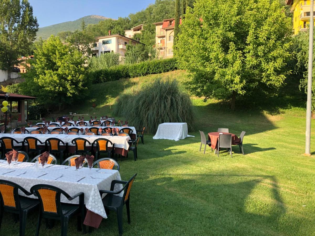 Hotel River Civitella Roveto Eksteriør bilde